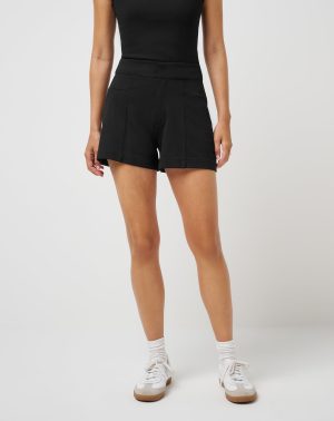 Friday Ponte Short