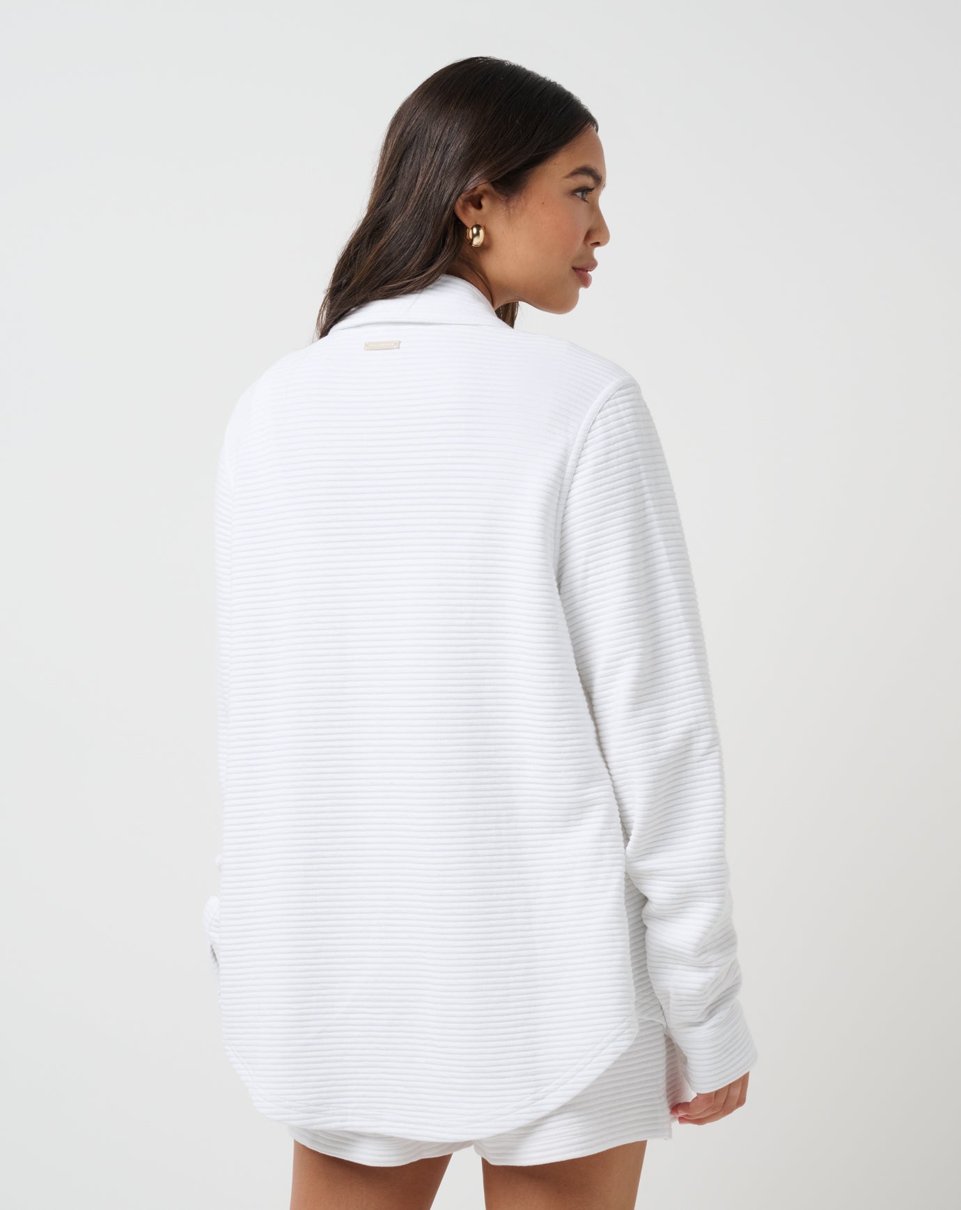 1LG101_1WHT_2_ECOMM.jpg