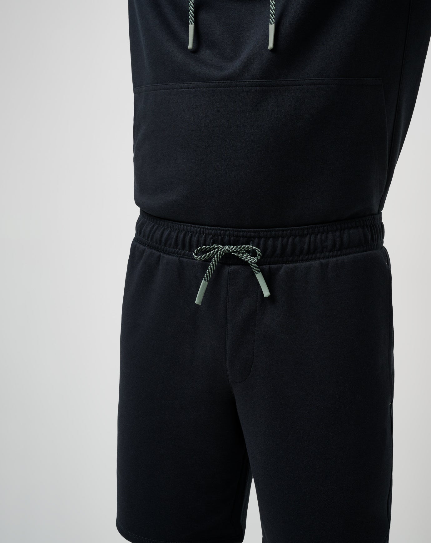 1MAB422_0BLK_4_ECOMM-JPG.jpg