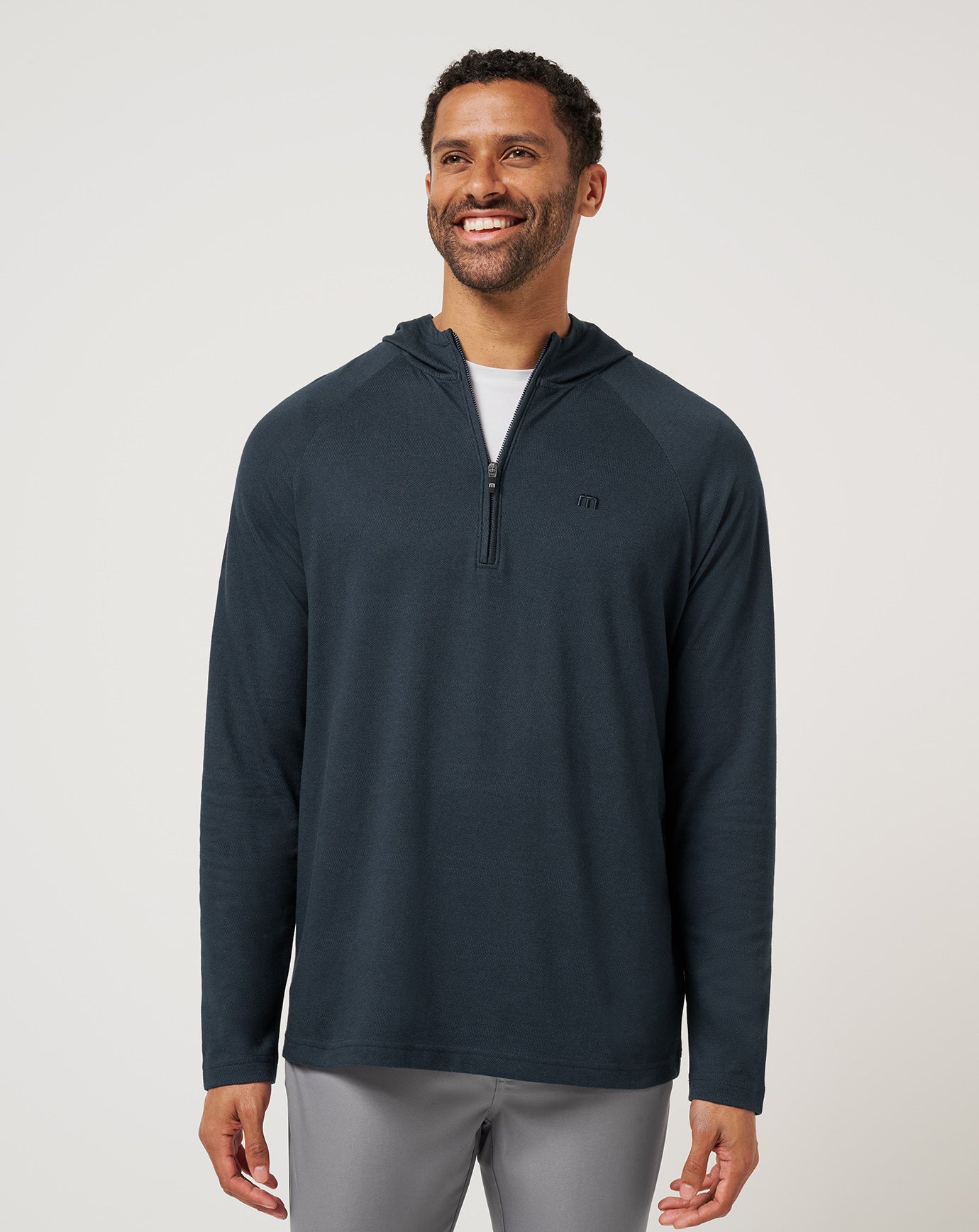A42344_4TOS_1_ECOMM.jpg