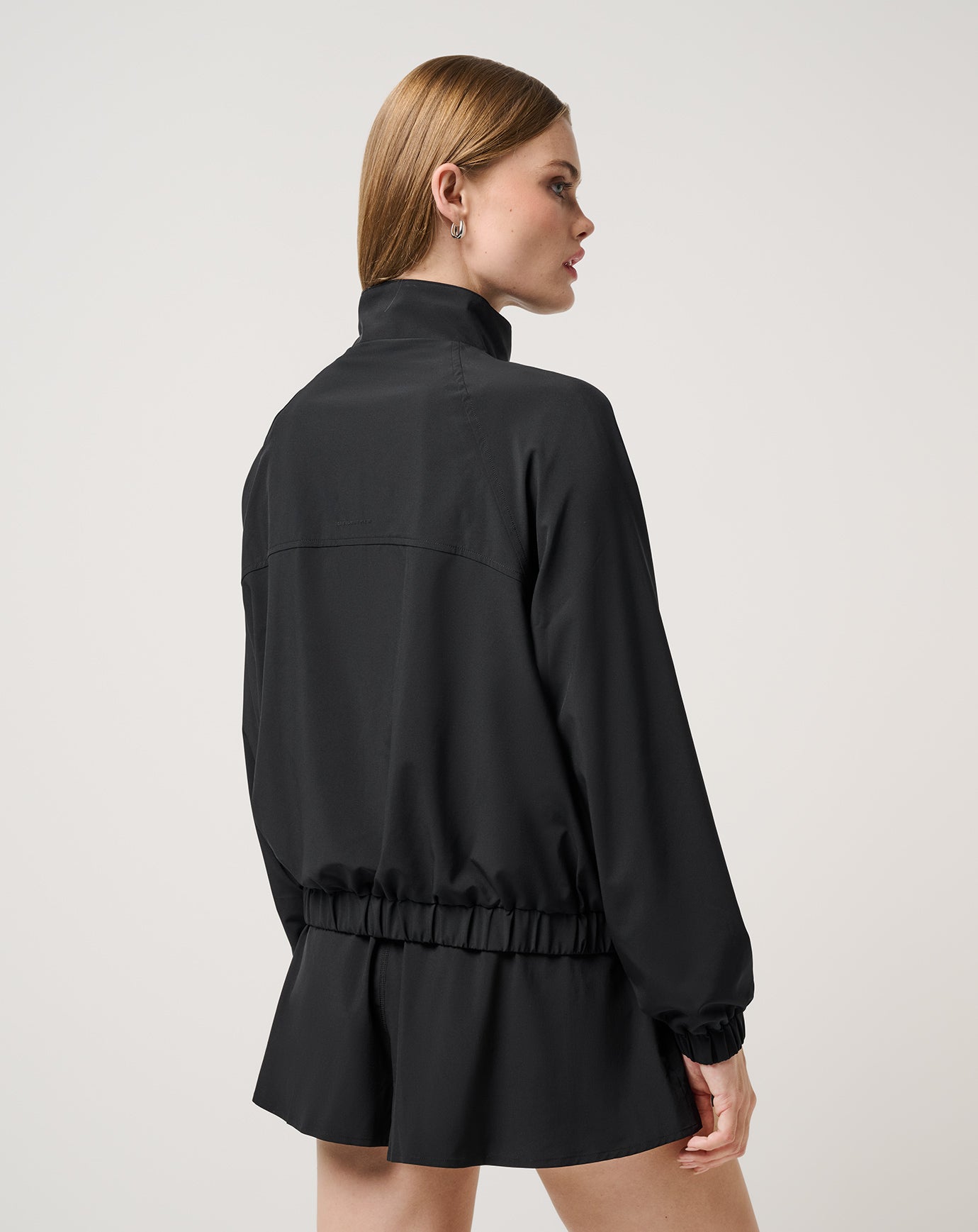 A46414_0BLK_2_ECOMM-jpg.jpg